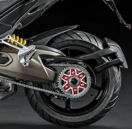 DUCABIKE リアスプロケットフランジ レッド DUCATI ディアベル