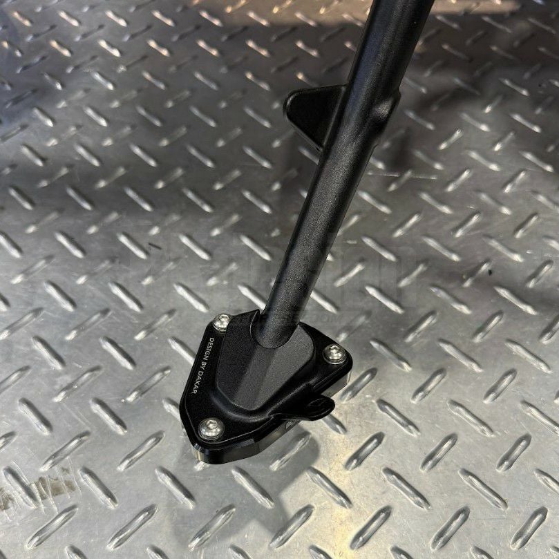 AKRAPOVIC スリップオンマフラー ステンレス BMW R12nineT / R12 (2024)