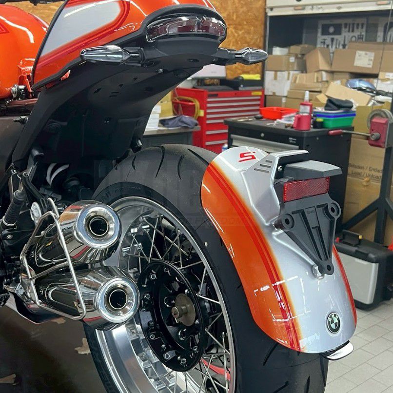 BMW R12nineT/R12S リアマッドガード ライセンスサポート