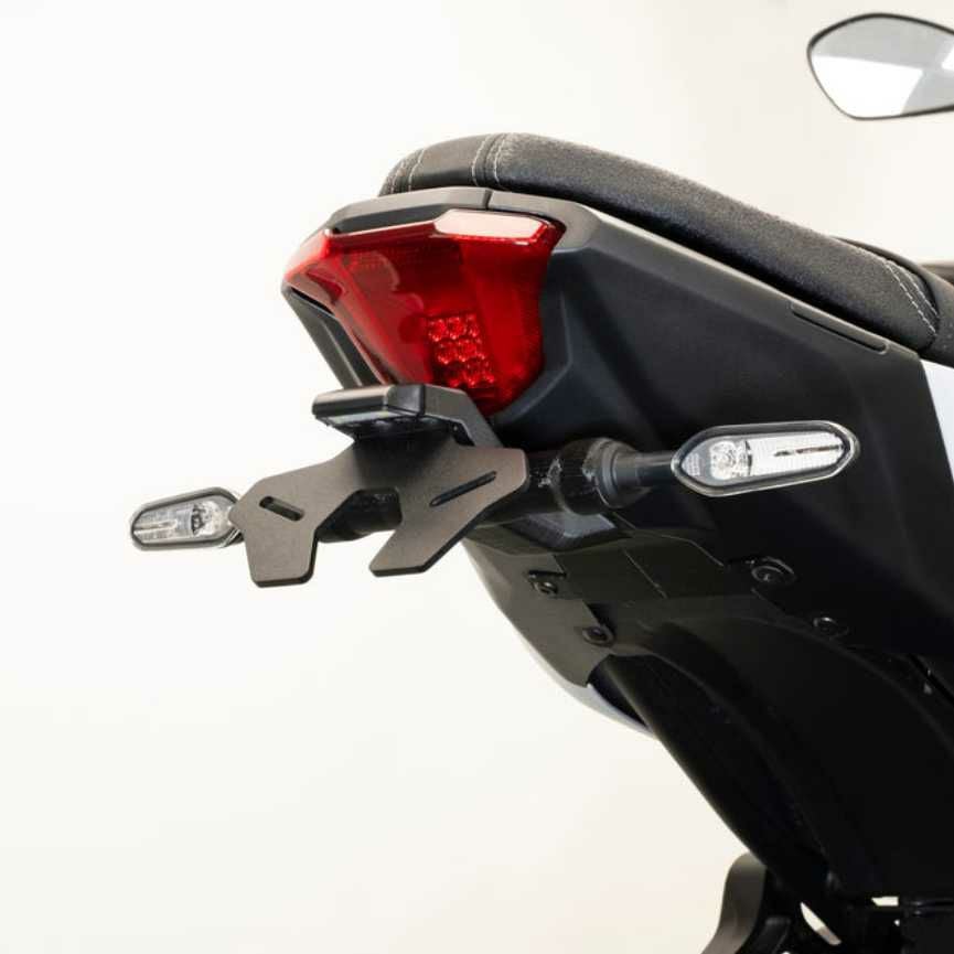 ホンダ CBR250RR 23- スクリーン スモーク アクリポイント | バイク