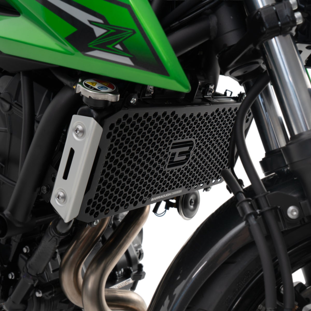 カワサキ Z650S アルミラジエーターガード ブラック バラクーダ