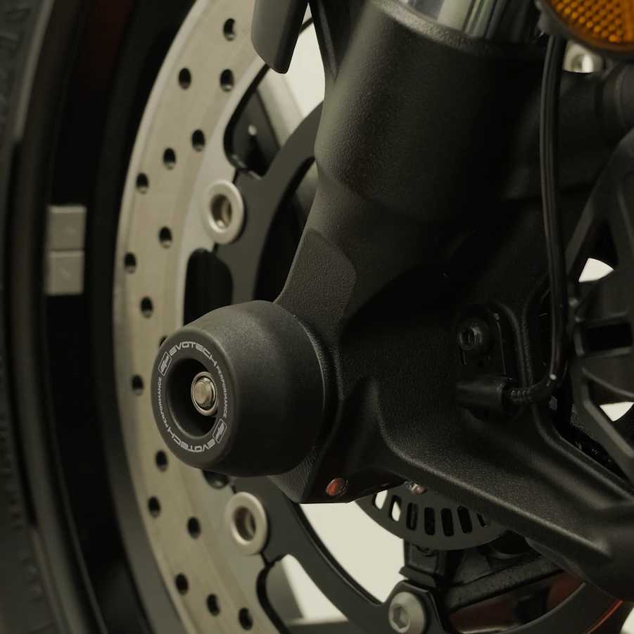 YAMAHA トレーサー9/GT (2025-) フロントアクスルスライダー(フロントスピンドルボビン) EvotechPerformance_1