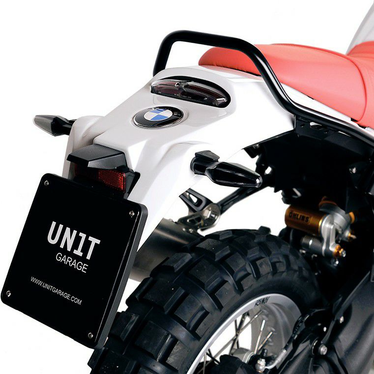 BMW R12NineTリアフェンダー、スイングアームマウントマウント|バイク