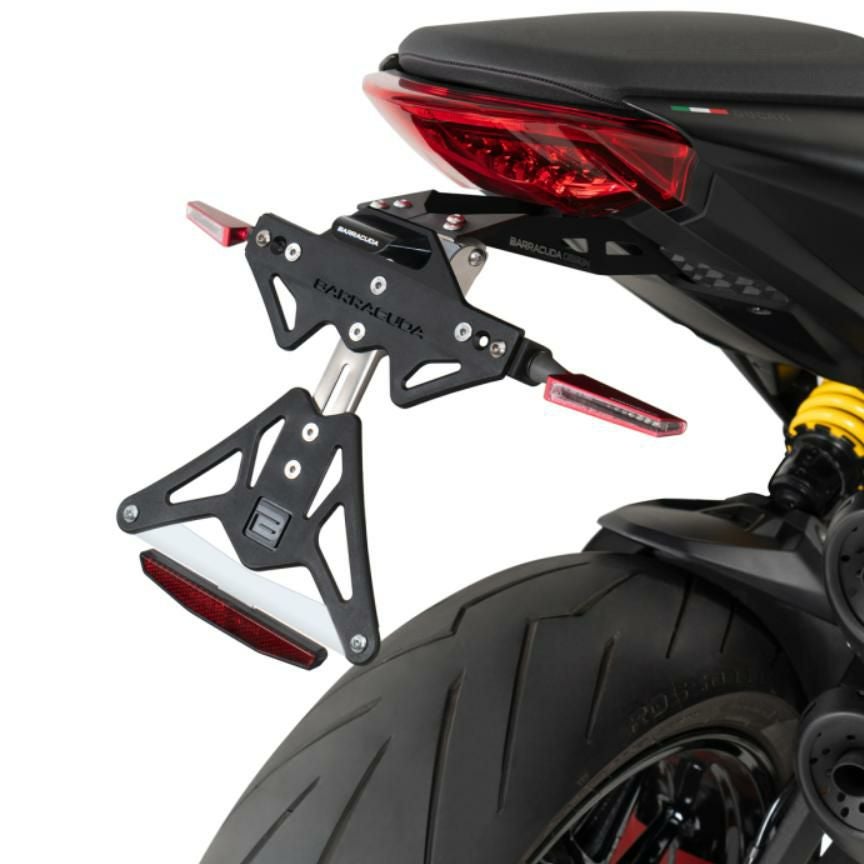 Ducati モンスター821 2014-17 スリップオンマフラー カーボン 