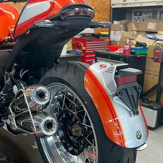 BMW R12S/R12nineT リアマッドガード ライセンスサポート