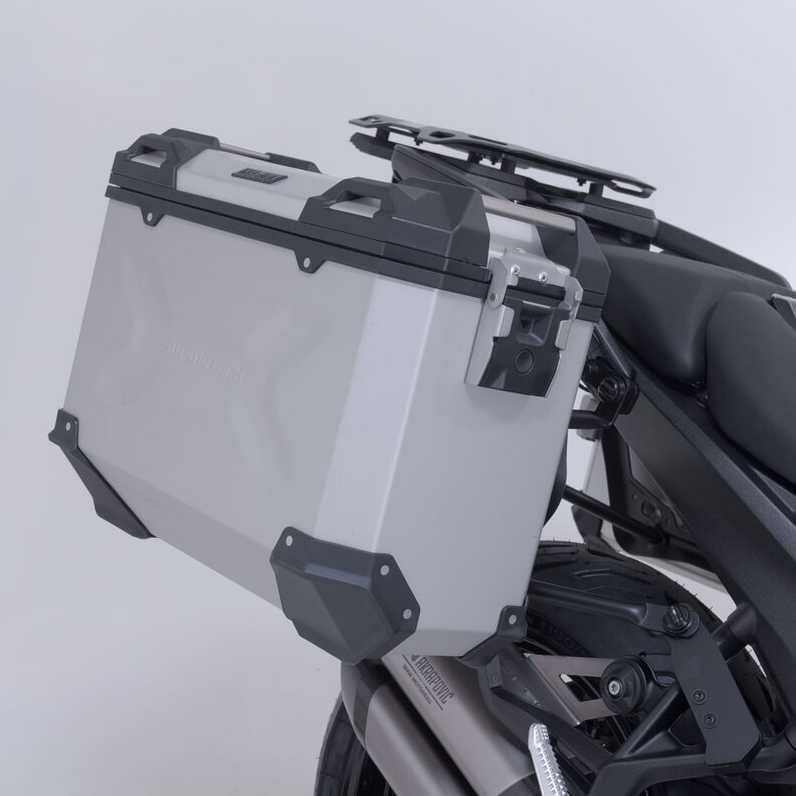 BMW R1300R/R1300RS (2025-) TRAX ADV アルミケースシステム シルバー