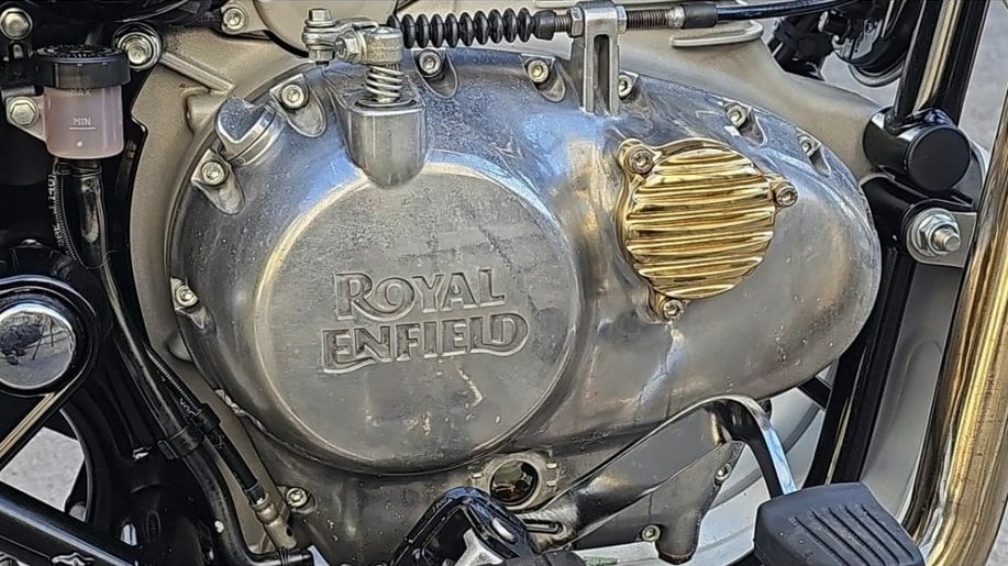 ロイヤルエンフィールド 350シリーズ オイルフィルターカバー ユニオン