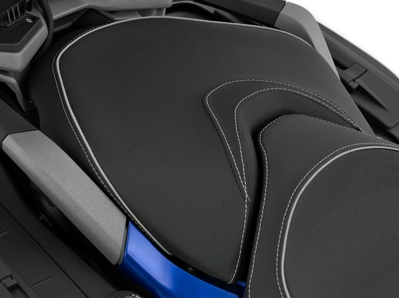  R1300RT 純正コンフォートローフロントシート（ヒーター付） BMW R1300RT 純正コンフォートローフロントシート（ヒーター付