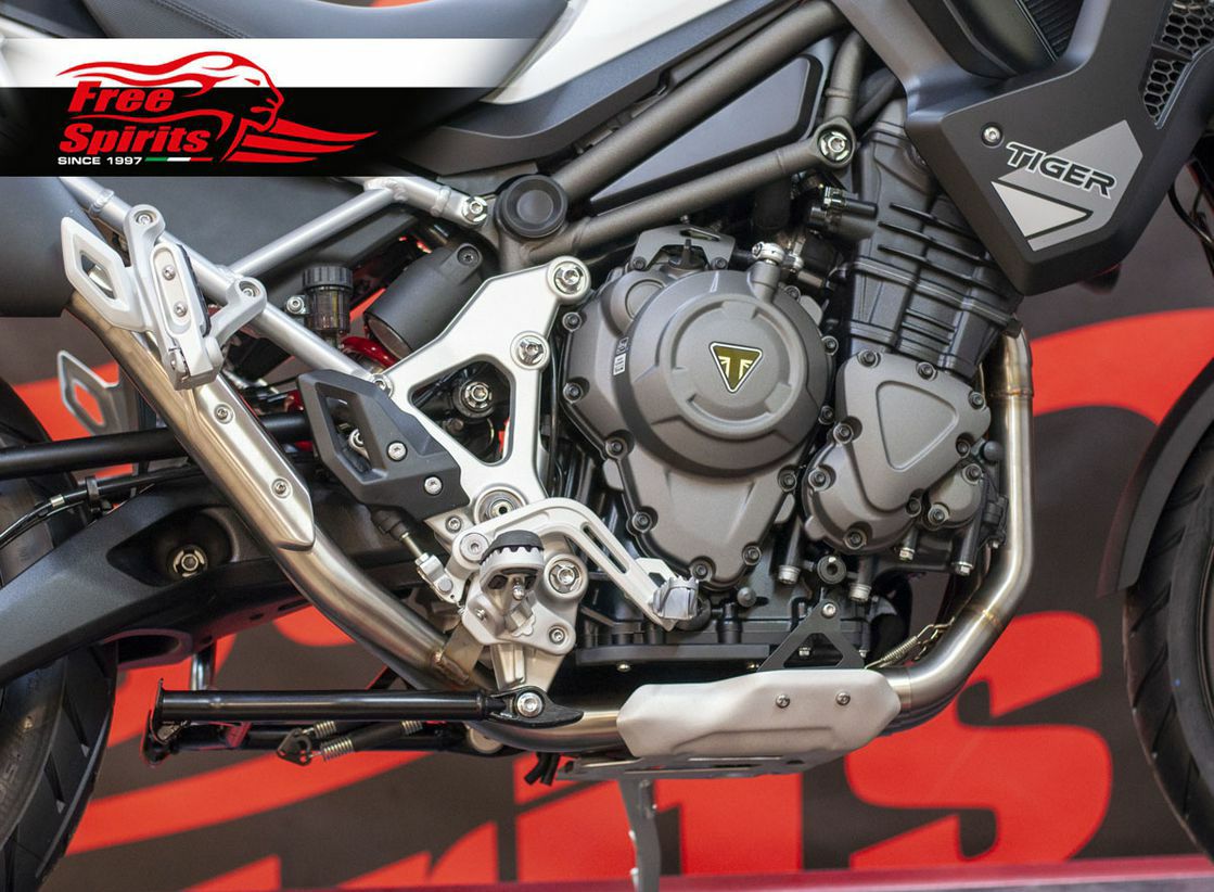 タイガー1200 2022～ 高性能エキゾーストパイプ（キャタライザー除去