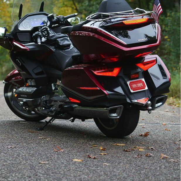 ゴールドウイング GL1800 ブレーキライト ブラック BIG BIKE PARTS