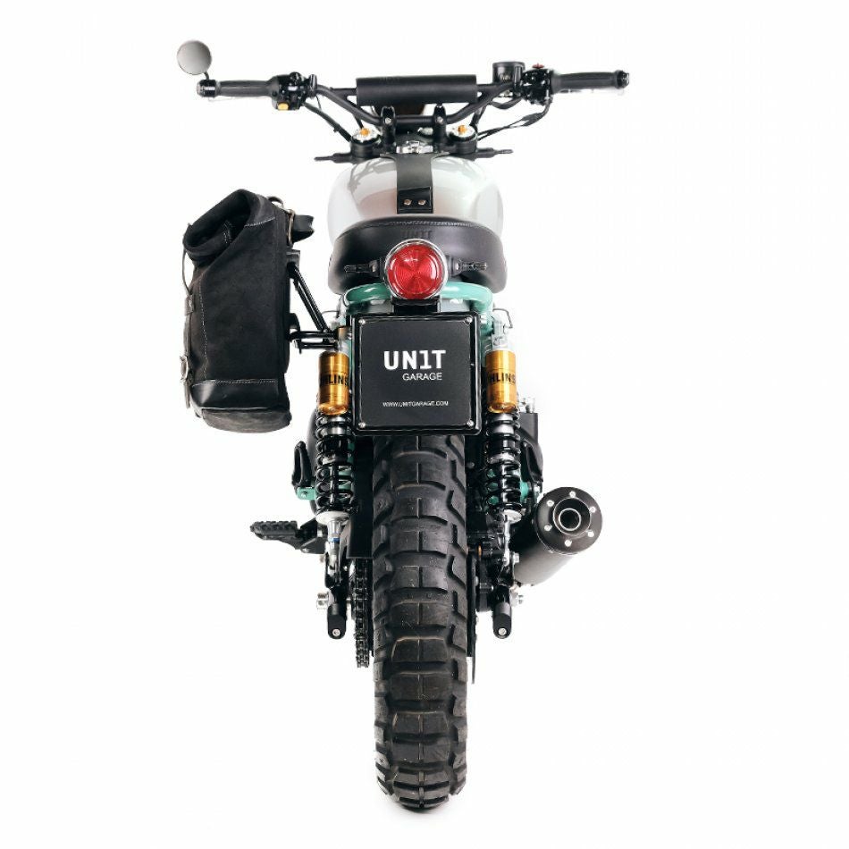 ロイヤルエンフィールドベア650 ナンバープレートホルダー
