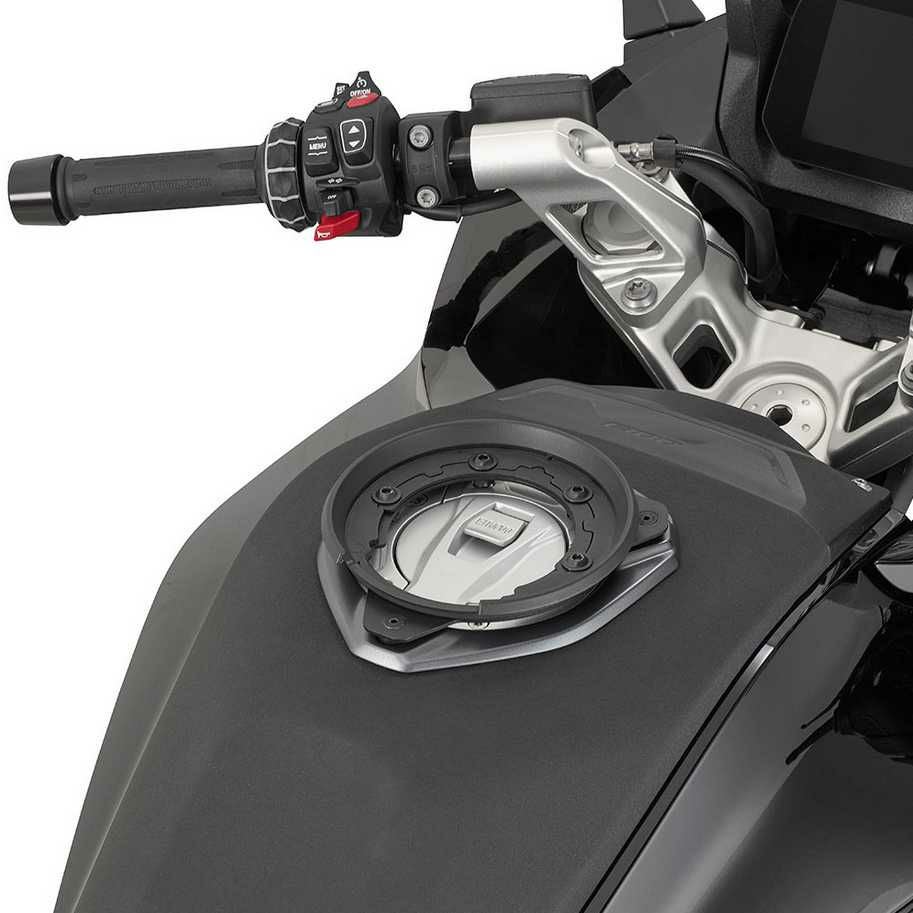 BMW R1300RS (25-26) TANKLOCKバッグ フランジ GIVI(ジビ) | バイク