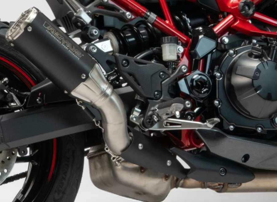 KAWASAKI Z900 (2025-) スリップオンマフラーBoostR ブラック