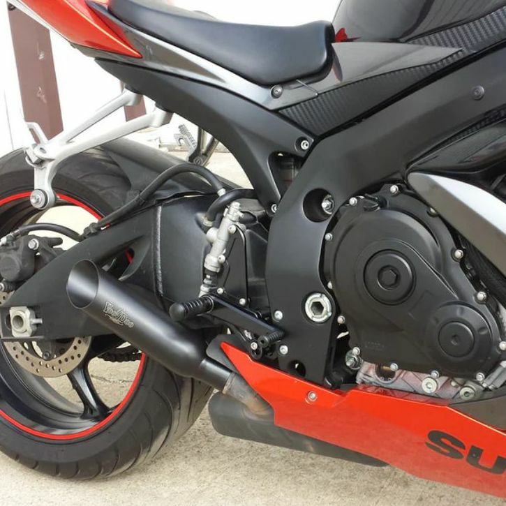 逆車フルパワー　スズキ　GSX-R750 K1 アクラポヴィッチマフラー　神戸市配送無料 Akrapovic (アクラポヴィッチ) スリップオンマフラー・チタン・GSR750