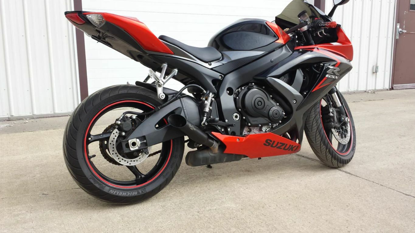 VOODOO ショーティ スリップオン・マフラー ブラック GSX-R750/600 08