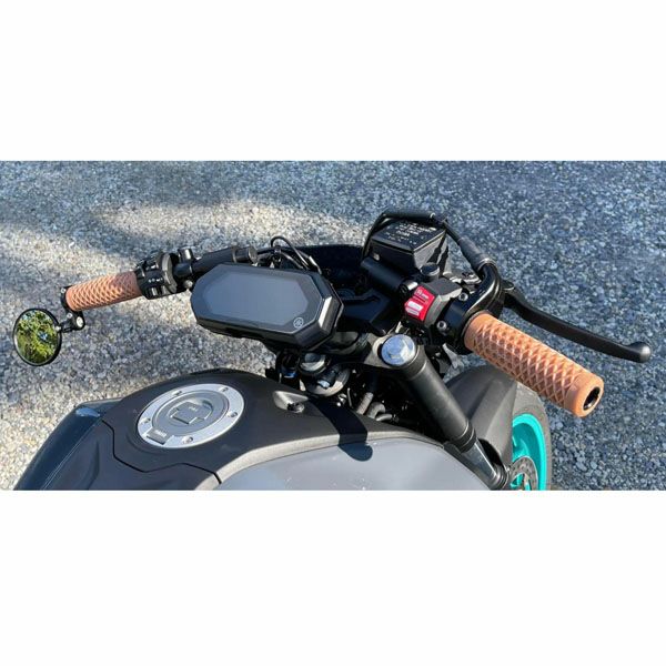 総メンテナンス済みYAMAHA651完全整備レザータンポ5RV 良音　ほぼ新品 ヤマハ XSR700 21-24 1インチ ライズアダプタープレートセパハン