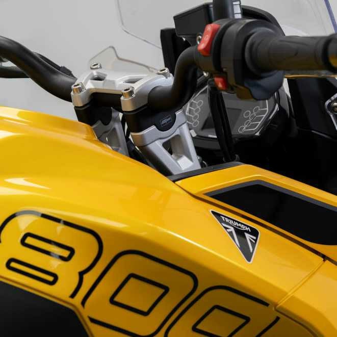 KAWASAKI Ninja/Zシリーズ フロントマッドガード用 アクションカメラ