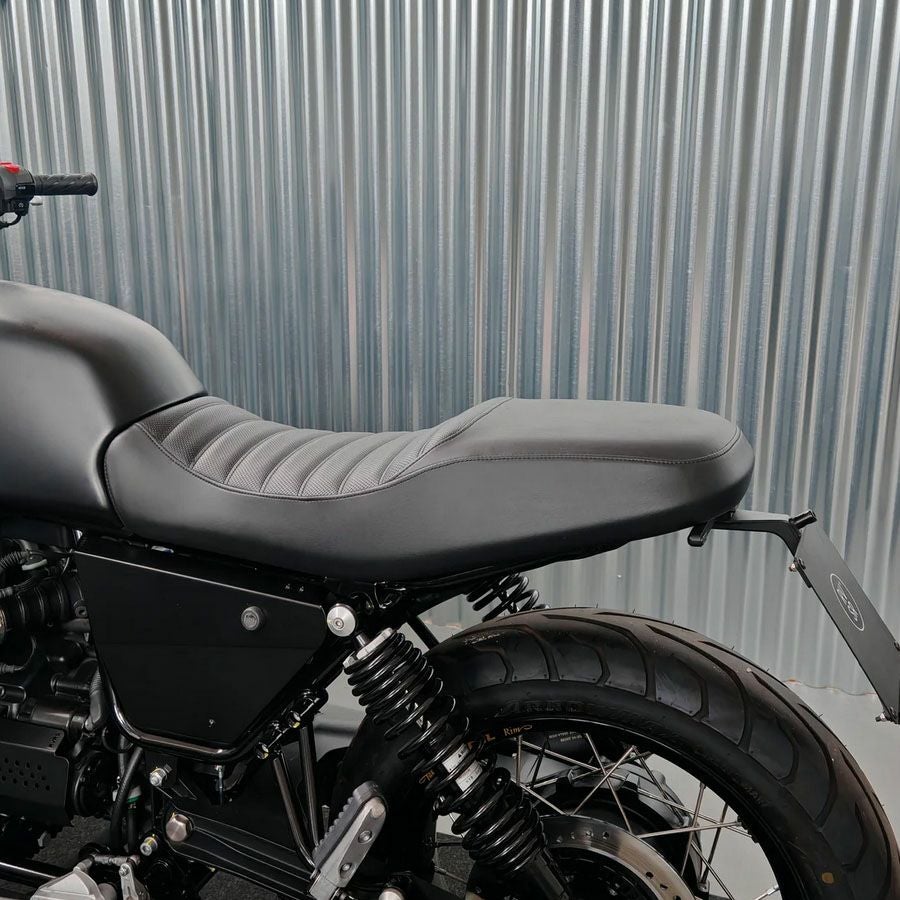 モトグッチ V7 850 21- シートカバー RVRS MOTO | バイクカスタム