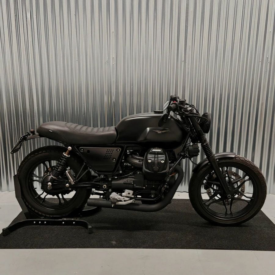 モトグッチ　v7 racer タンデム　シート MOTO GUZZI V7 Racerの純正シートを買いました。 | JUNのつぶやき