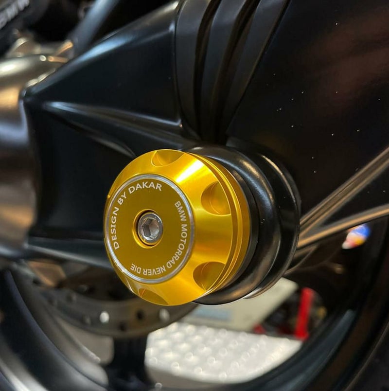 BMW RnineT R12/R12nineT 24-  CNC スイングアーム スライダー ゴールド DKデザイン_1