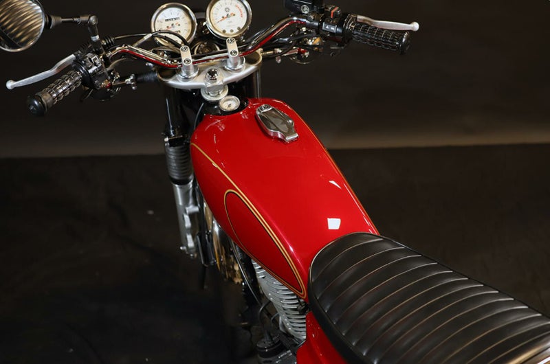 ヤマハ SR400 トラディショナルナロータンク (キャブレターモデル) 未 