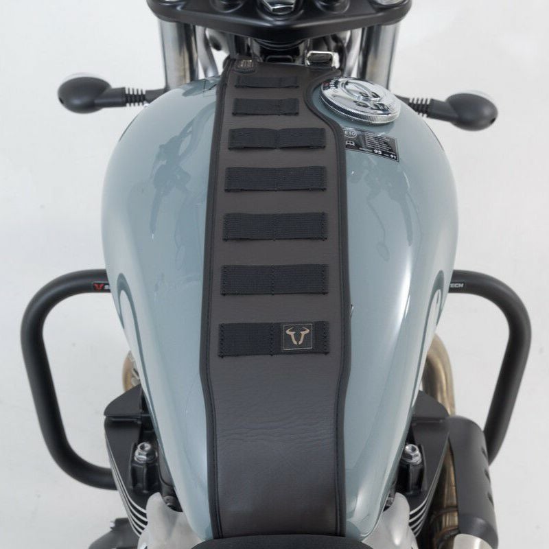 トライアンフ T120/スピードツイン/スラクストン SLAタンクストラップ