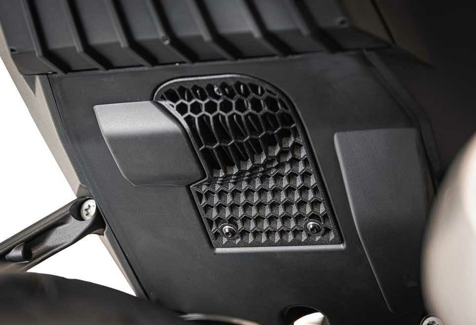 KTM 990 RC R (2026-) レクチファイアガード Evotech Performance_2