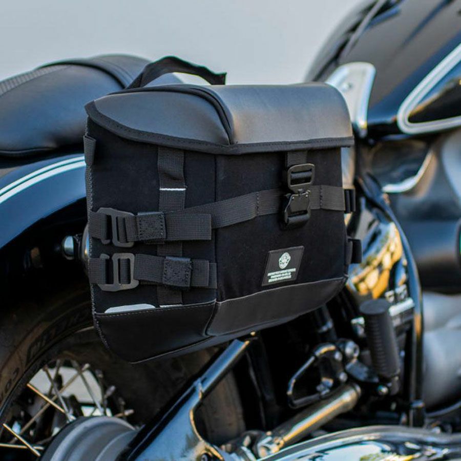 BMW R18 | バッグ・ケース＆ラックキャリア|バイクパーツ専門店