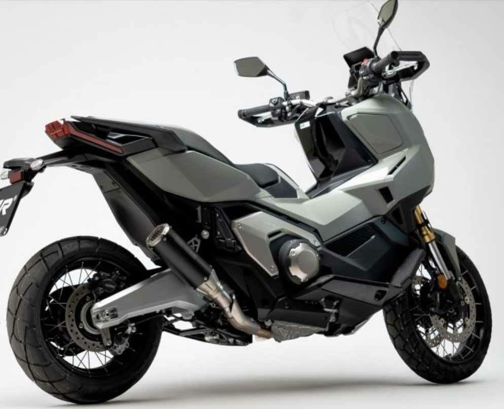 HONDA X-ADV (2025-) スリップオンマフラー BoostR Euro5+認証品 REMUS