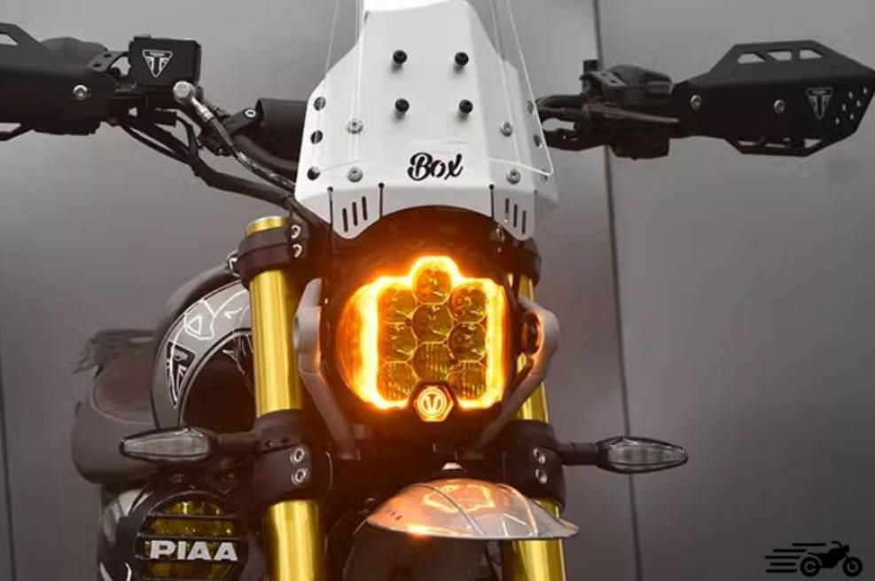 トライアンフ スクランブラー 400X バハ LED ヘッドライト