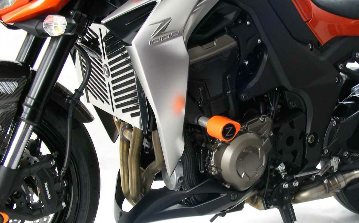 KAWASAKI Z1000/R (2014-2020) /Z1100 (2026-) フレームスライダー