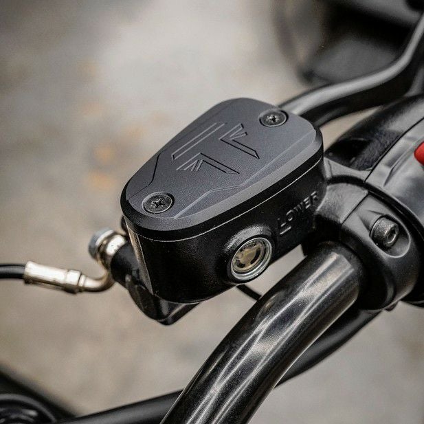 空冷/水冷T100 T120 ボバースラクストン ブレーキ マスターシリンダー