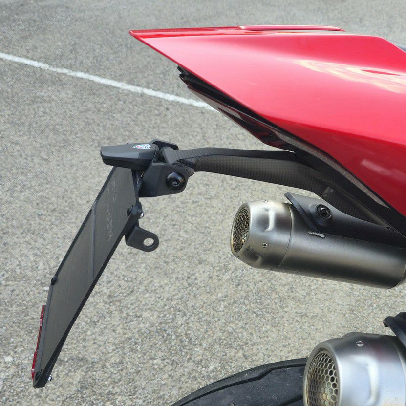 DUCATI パニガーレV4/V2(18-24) ストリートファイターV4/V2(20-24