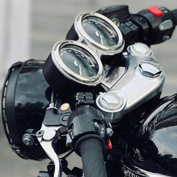 トライアンフ ボバー/T100/T120 アジャスタブルセパレートハンドル