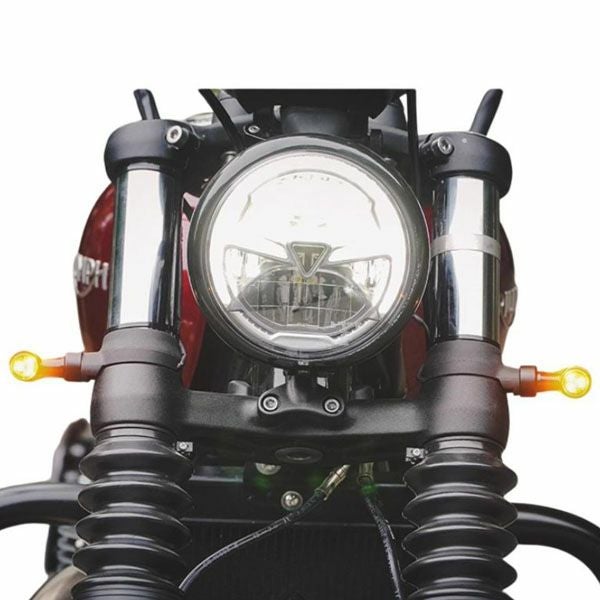 トライアンフ スラクストン1200R 純正ウィンカー トライアンフ スラクストン1200R純正テールランプ リアウインカー左右