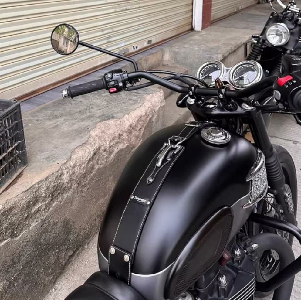 トライアンフ　ボンネビルt100タンクカバー　sixty8 トライアンフ ボンネビルT100/T120 レザータンクプロテクター