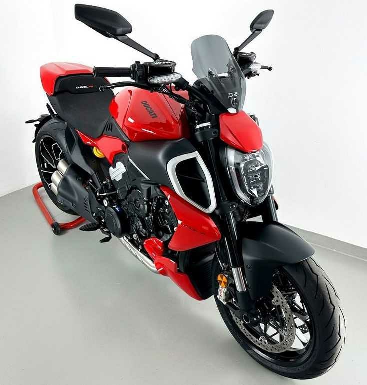 DUCATI DIAVEL V4/RS (2023-2026) スポーツスクリーン ダークスモーク