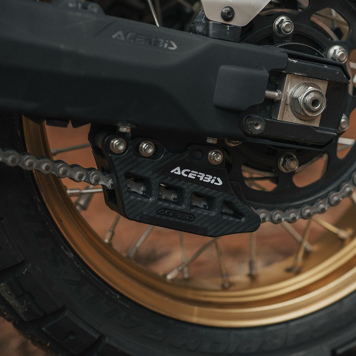 ヤマハ テネレ700 (20-26) 高耐久チェーンガイド ブラック Acerbis