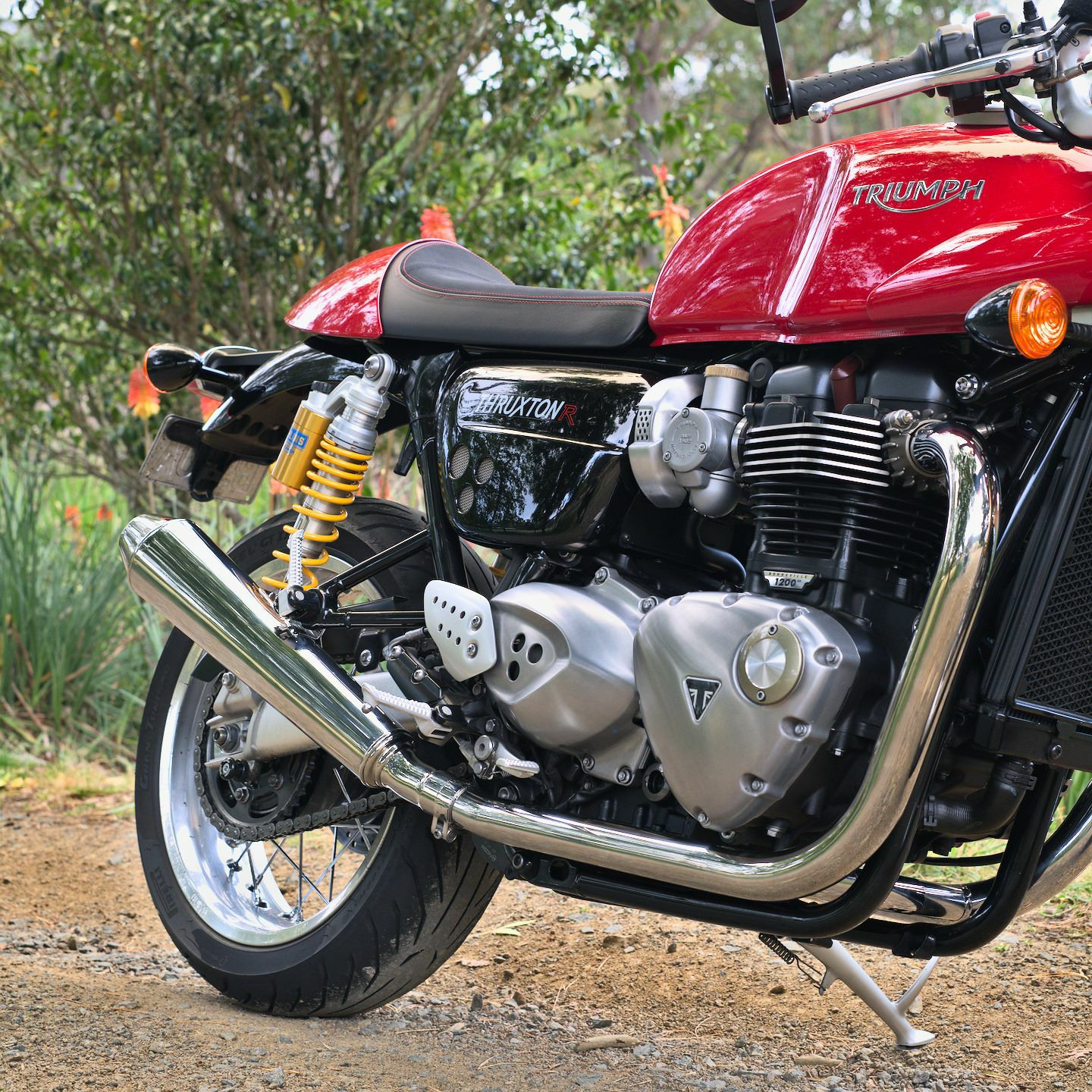 トライアンフ スラクストン1200R/RS ステンレス2in2 Hot Rod フル