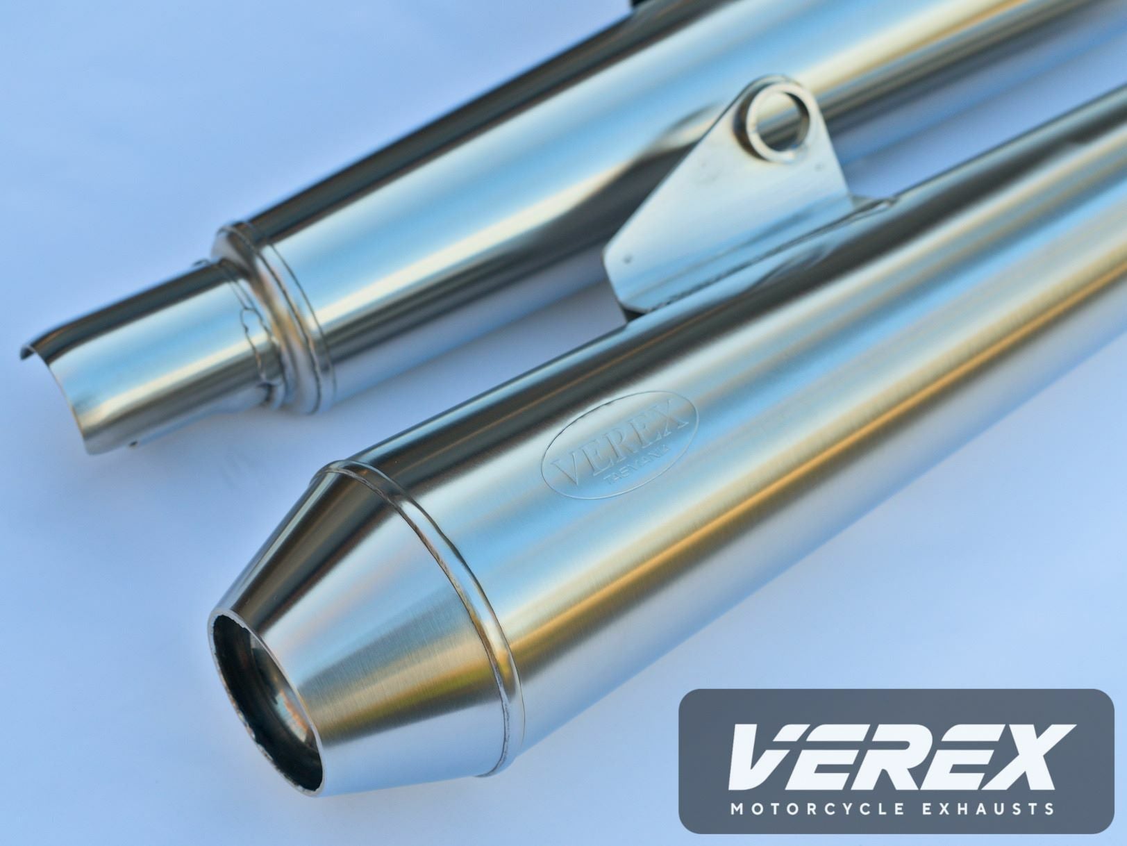トライアンフ スピードツイン1200 19-24 スリップオンマフラー VEREX