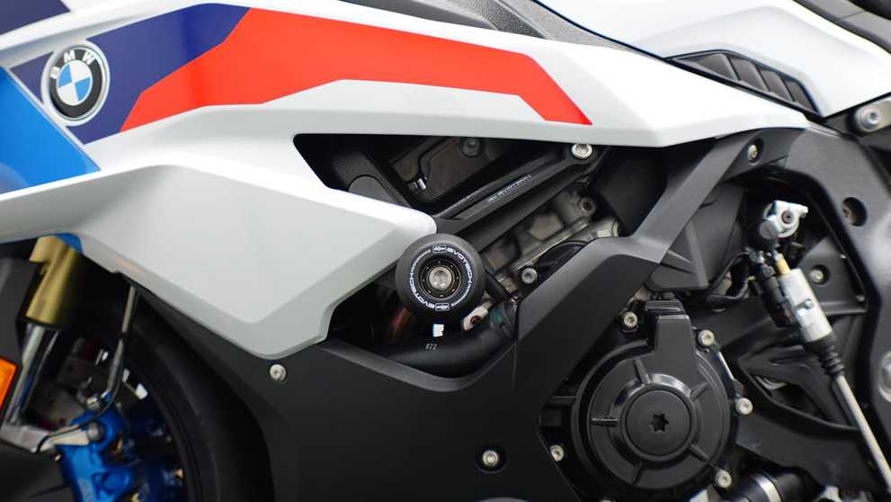 BMW S1000RR (25-) フレームスライダー（クラッシュプロテクション） Evotech Performance_6
