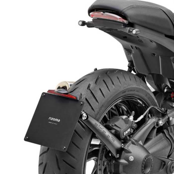 BMW R12 nineT (23-26) ライセンスプレートサポート 「SIDE ARM」 RIZOMA_2