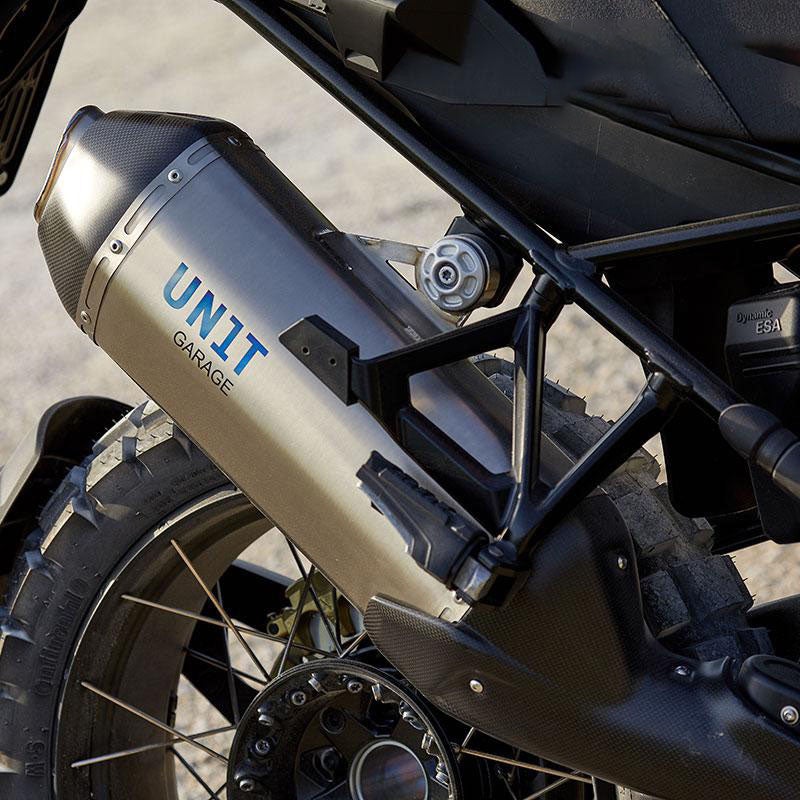 BMW R1200GS 13-18/R1250GS 19-23 RAD チタン/カーボン スリップオン