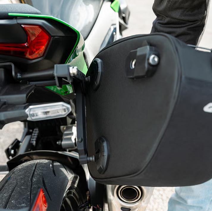 ホンダ FORZA/XADV750（21-26） ステルスサイドバッグホルダー GIVI