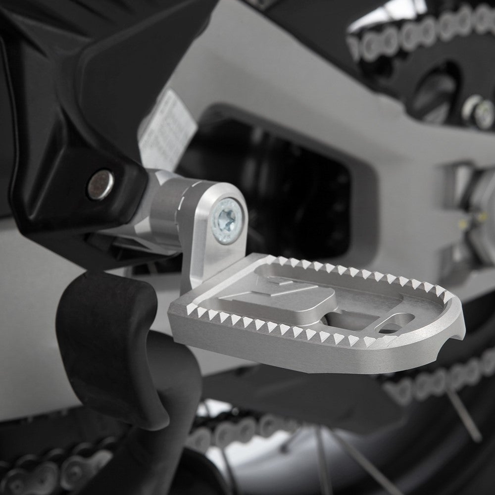 VARIO フットレストペグ EVO1 DUCATI アドベンチャーモデル向け