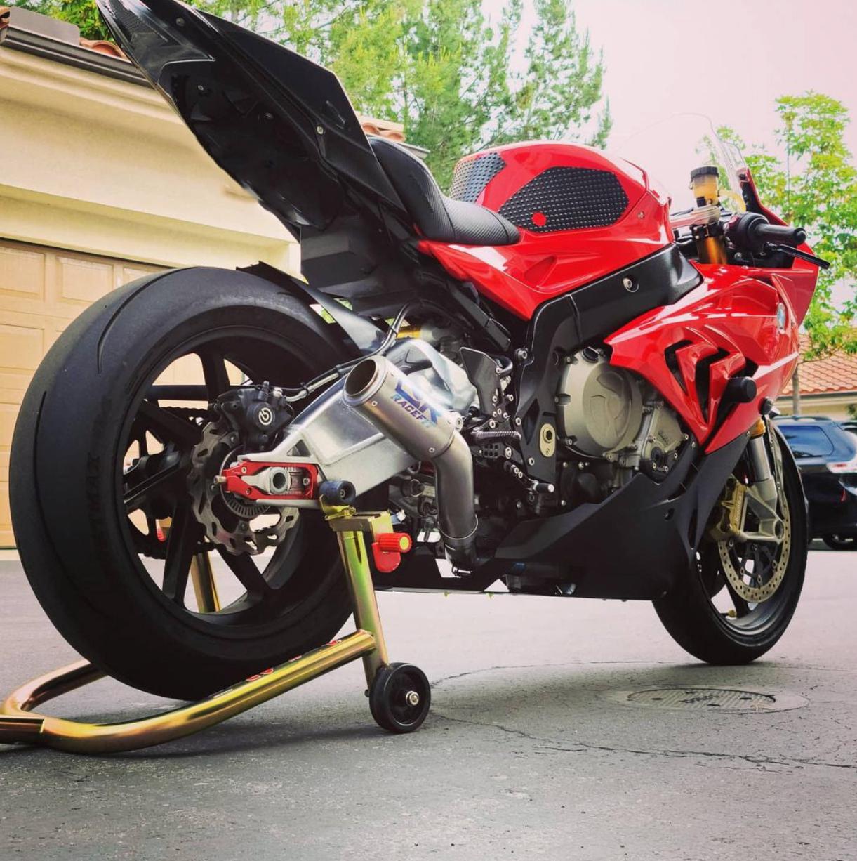 BMW S1000RR（15-16） ブラックエディション スリップオンマフラー