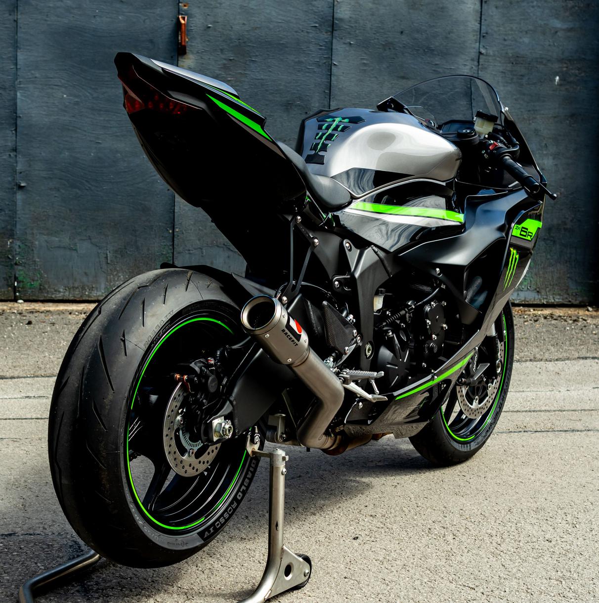 カワサキ ZX-6R/636（24-26） グローラーX スリップオンマフラー