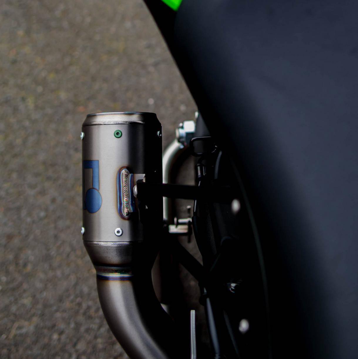 カワサキ ZX-10R（21-25） グローラーX スリップオンマフラー RACEFIT