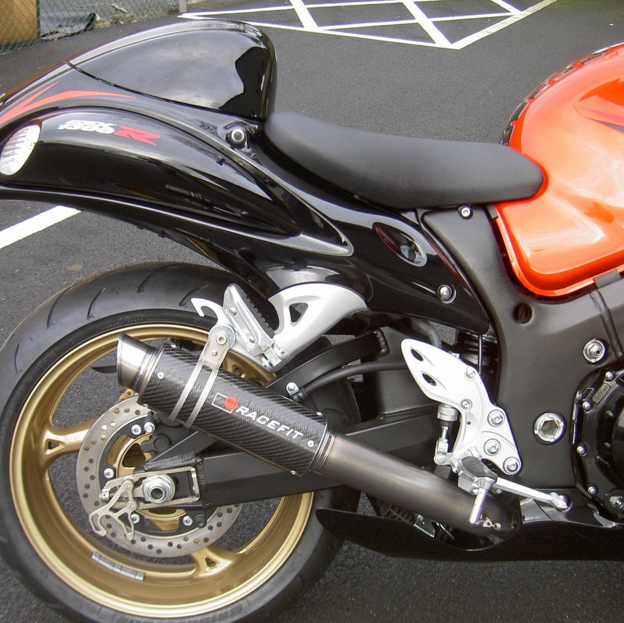 スズキ GSX-R1300 隼（08-19） グローラー スリップオンツインマフラー