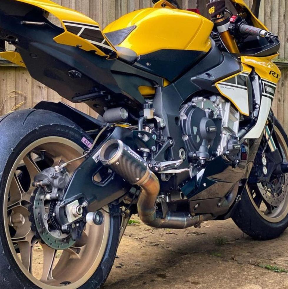 ヤマハ YZF-R1 15-26 グローラーX スリップオンマフラー RACEFIT